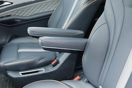 2023款东风风行游艇