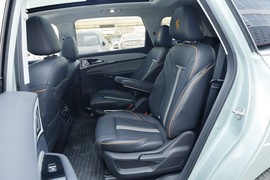 2023款东风风行游艇