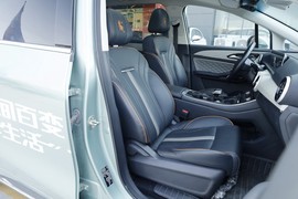 2023款东风风行游艇