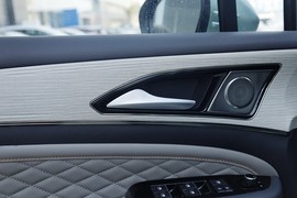 2023款东风风行游艇