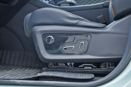 2023款东风风行游艇