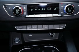2024款奥迪A4L
