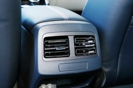 2024款比亚迪秦PLUS