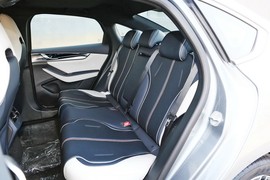 2024款比亚迪秦PLUS