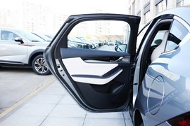 2024款比亚迪秦PLUS