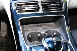 2024款比亚迪秦PLUS