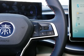 2024款比亚迪秦PLUS