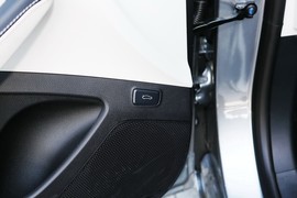 2024款比亚迪秦PLUS