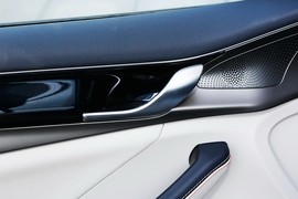 2024款比亚迪秦PLUS