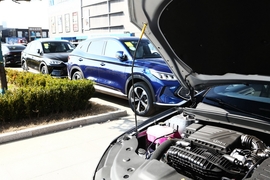 2024款比亚迪秦PLUS