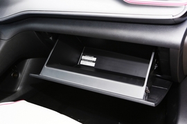 2024款比亚迪驱逐舰05