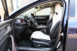 2024款比亚迪驱逐舰05