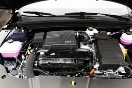 2024款比亚迪驱逐舰05