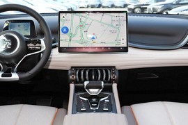 2024款比亚迪元PLUS