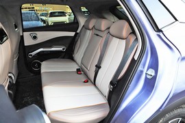 2024款比亚迪元PLUS