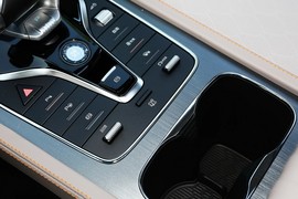 2024款比亚迪元PLUS