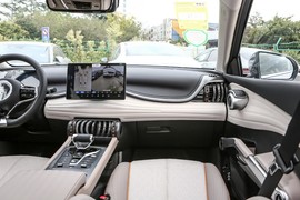 2024款比亚迪元PLUS