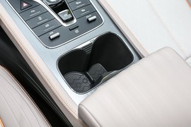 2024款比亚迪元PLUS