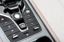 2024款比亚迪元PLUS