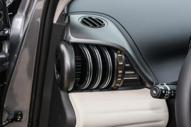 2024款比亚迪元PLUS