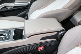 2024款比亚迪元PLUS