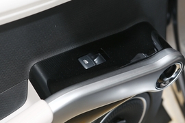 2024款比亚迪元PLUS