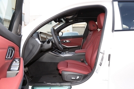 2024款宝马330Li