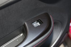 2025款比亚迪海豚