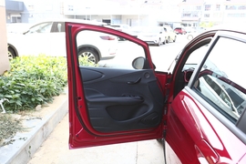 2025款比亚迪海豚