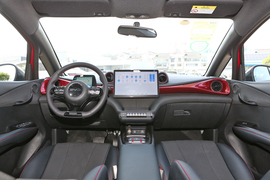 2025款比亚迪海豚