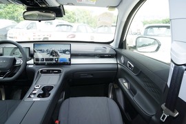 2025款奇瑞瑞虎8