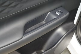 2025款奇瑞瑞虎8