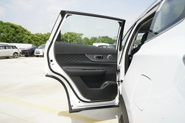 2025款奇瑞瑞虎8