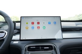 2025款奇瑞瑞虎8