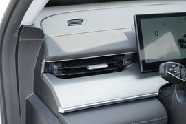 2025款奇瑞瑞虎8