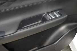 2025款奇瑞瑞虎8