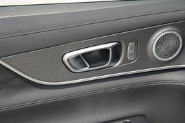 2025款奇瑞瑞虎8