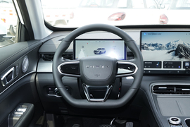 2025款奇瑞瑞虎8