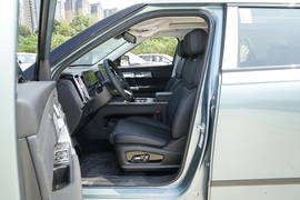 2025款奇瑞探索06