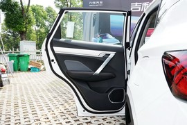 2023款吉利缤越