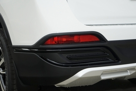 2024款东风风行T5