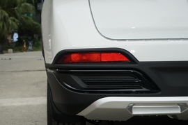 2024款东风风行T5