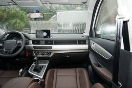 2024款东风风行T5