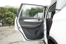 2024款东风风行T5