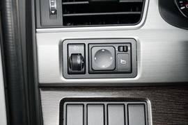 2024款东风风行T5