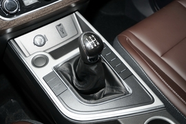 2024款东风风行T5