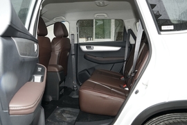 2024款东风风行T5