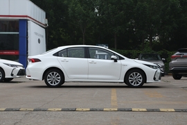 2024款丰田卡罗拉双擎