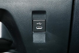 2024款丰田卡罗拉双擎