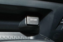 2024款丰田卡罗拉双擎